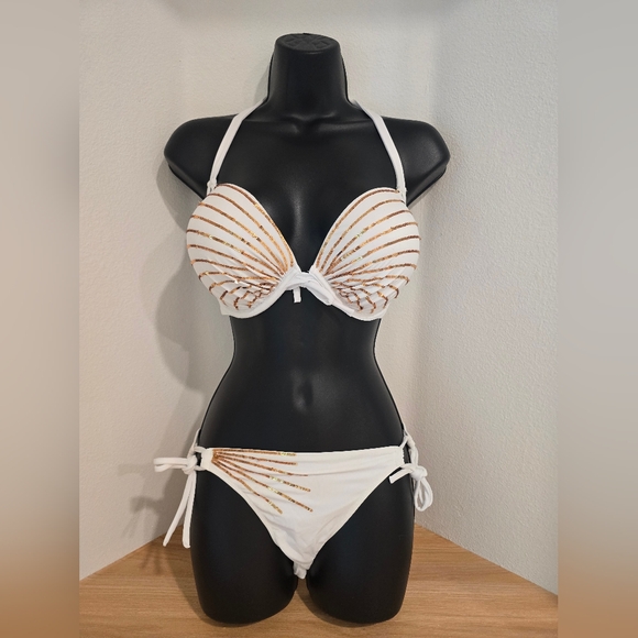 Victoria's Secret Bombshell Bikini